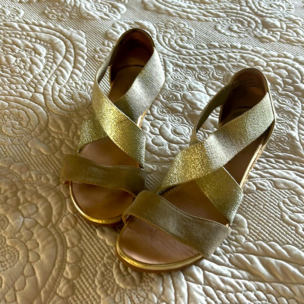 Women sandals